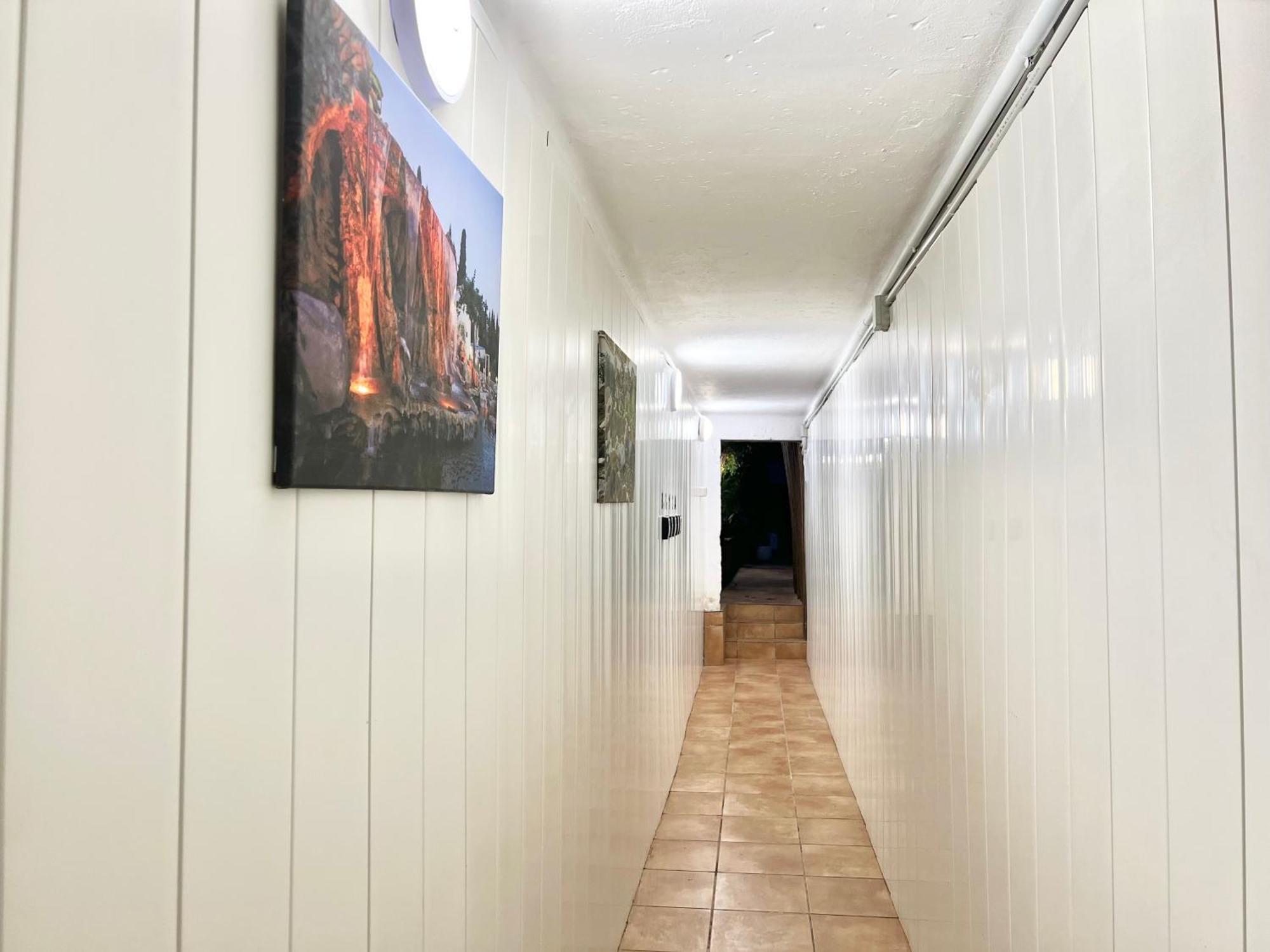 Cozy Suite Apartment, Wifi! Santa Coloma de Gramanet Kültér fotó