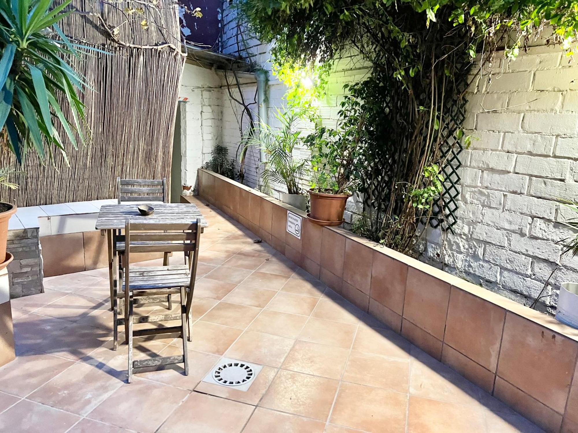 Cozy Suite Apartment, Wifi! Santa Coloma de Gramanet Kültér fotó