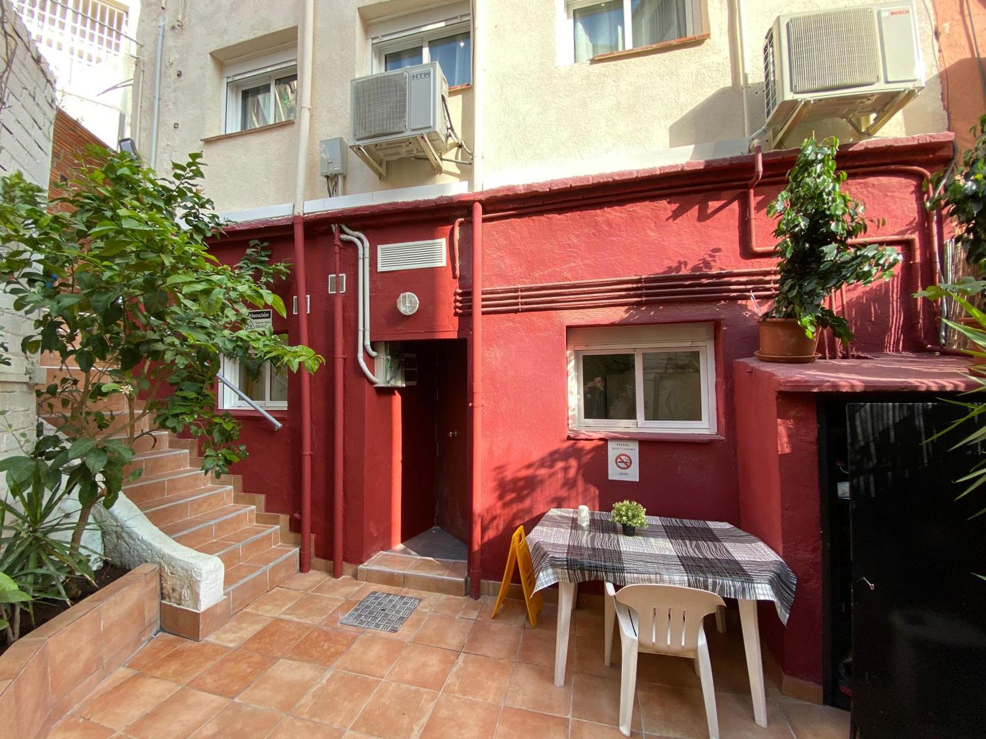 Cozy Suite Apartment, Wifi! Santa Coloma de Gramanet Kültér fotó
