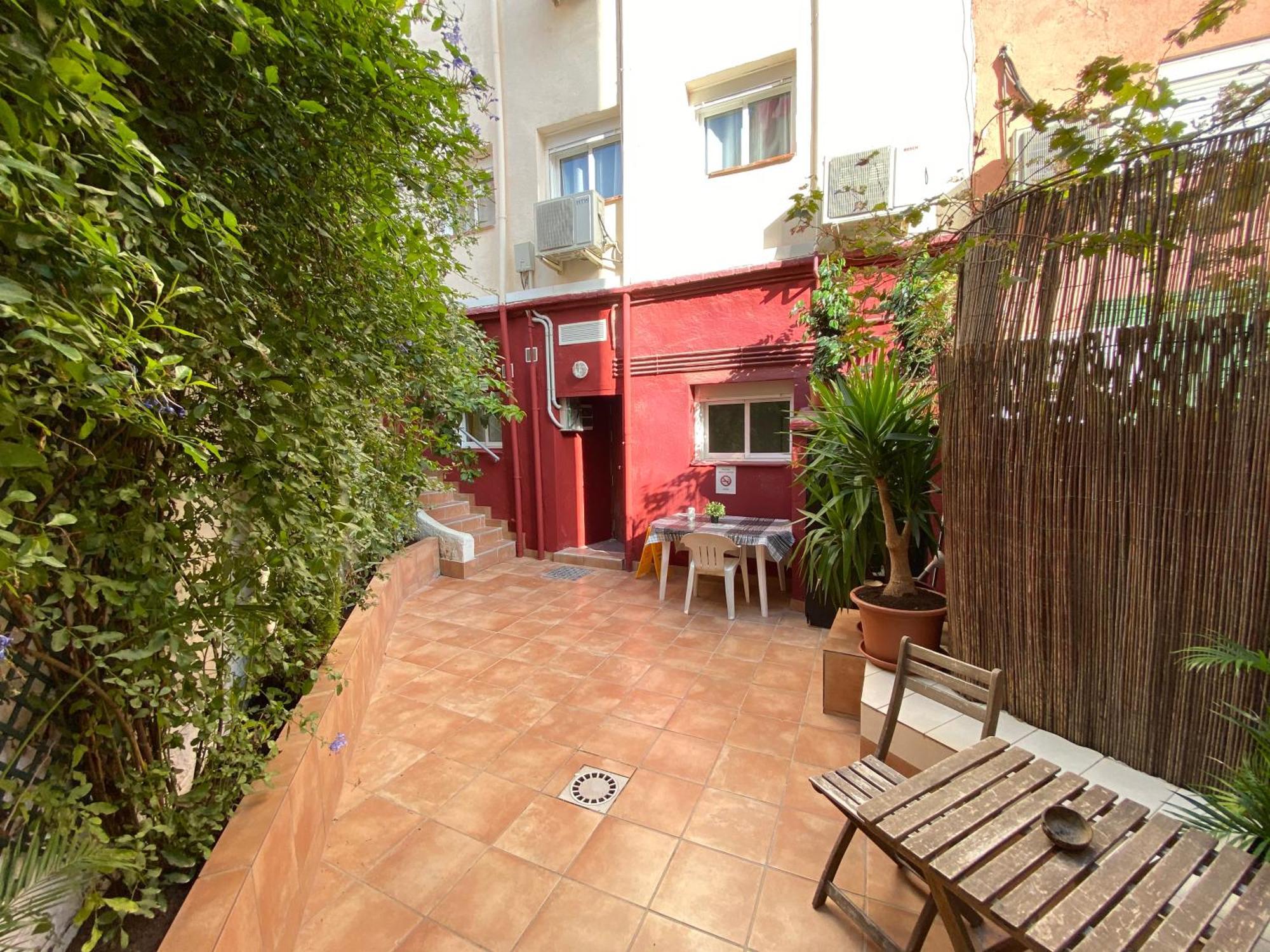 Cozy Suite Apartment, Wifi! Santa Coloma de Gramanet Kültér fotó